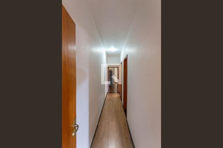 Corredor de casa à venda com 3 quartos, 140m² em Canaa, Belo Horizonte