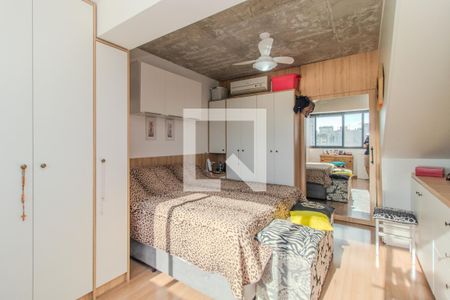 Quarto de apartamento à venda com 1 quarto, 64m² em Menino Deus, Porto Alegre