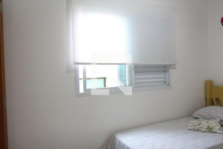 Casa à venda com 275m², 3 quartos e 8 vagasQuarto 2 - Suíte