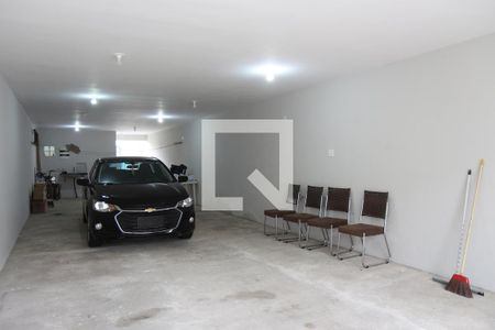 Casa à venda com 275m², 3 quartos e 8 vagasGaragem
