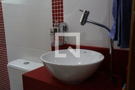 Casa à venda com 275m², 3 quartos e 8 vagasLavabo