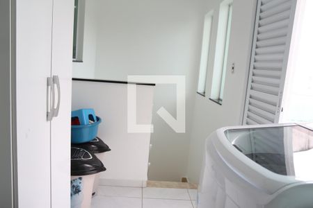 Casa à venda com 275m², 3 quartos e 8 vagasÁrea de Serviço