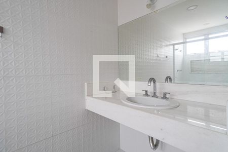 Banheiro do Quarto 1 de apartamento para alugar com 2 quartos, 84m² em Icaraí, Niterói