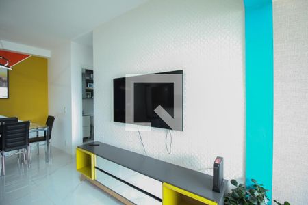 Apartamento para alugar com 75m², 2 quartos e 1 vaga Apartamento para alugar com 75m², 2 quartos e 1 vagaSala