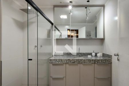 Apartamento para alugar com 144m², 3 quartos e 2 vagas Apartamento para alugar com 144m², 3 quartos e 2 vagasBanheiro da Suíte 1