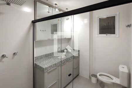 Apartamento para alugar com 144m², 3 quartos e 2 vagas Apartamento para alugar com 144m², 3 quartos e 2 vagasBanheiro da Suíte 1