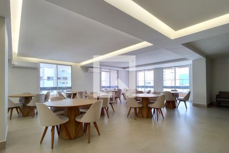 Apartamento para alugar com 144m², 3 quartos e 2 vagas Apartamento para alugar com 144m², 3 quartos e 2 vagasÁrea comum - Salão de festas
