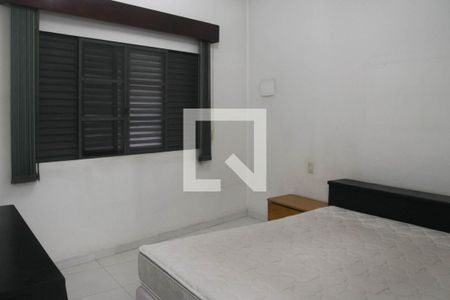 Quarto 1  de casa para alugar com 2 quartos, 100m² em Água Rasa, São Paulo