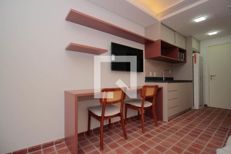 Cozinha de kitnet/studio para alugar com 1 quarto, 29m² em Pinheiros, São Paulo