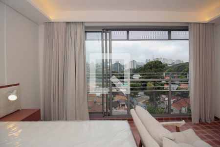 Sala/Quarto de kitnet/studio para alugar com 1 quarto, 29m² em Pinheiros, São Paulo