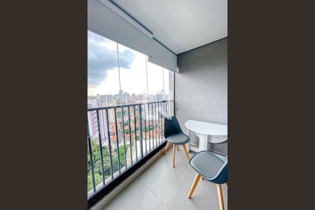 Varanda da Sala/Quarto de kitnet/studio para alugar com 1 quarto, 21m² em Vila Mariana, São Paulo