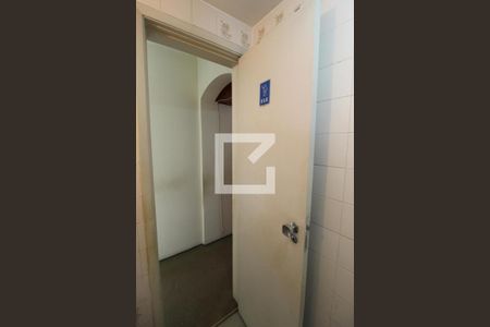 Apartamento à venda com 394m², 4 quartos e 2 vagasBanheiro Social
