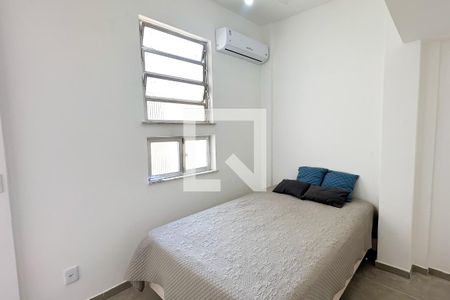 Sala/Quarto de kitnet/studio para alugar com 1 quarto, 35m² em Copacabana, Rio de Janeiro