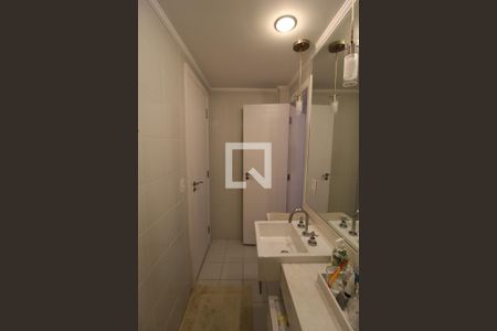 Apartamento para alugar com 400m², 5 quartos e 3 vagasBanheiro da Suíte 1 e 2