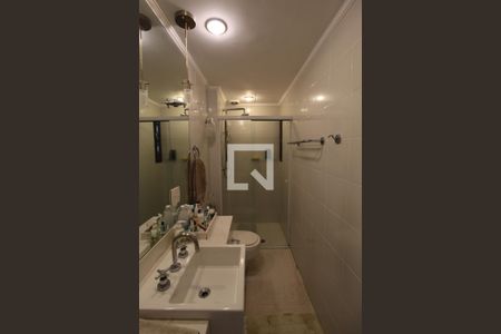 Apartamento para alugar com 400m², 5 quartos e 3 vagasBanheiro da Suíte 1 e 2