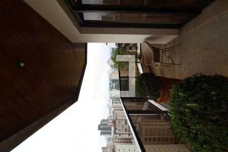 Apartamento para alugar com 400m², 5 quartos e 3 vagasVaranda