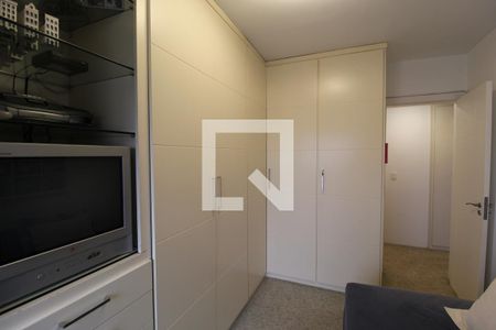 Apartamento para alugar com 400m², 5 quartos e 3 vagasQuarto 3