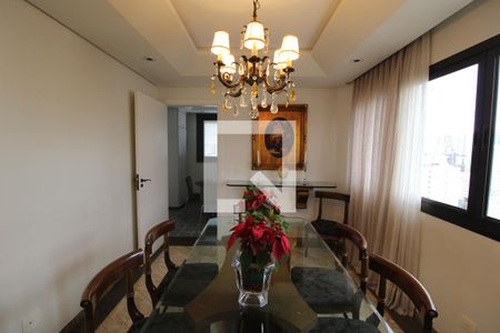 Apartamento para alugar com 400m², 5 quartos e 3 vagasSala