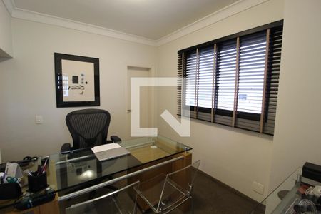 Apartamento para alugar com 400m², 5 quartos e 3 vagasEscritório