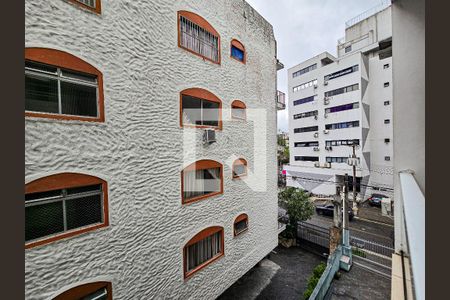 Vista da Sacada de apartamento para alugar com 3 quartos, 102m² em Enseada, Guarujá