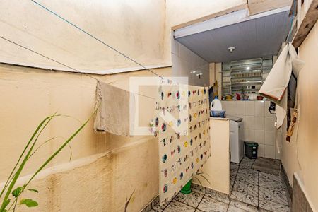 Casa à venda com 100m², 3 quartos e 1 vagaQuintal