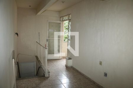 Sala de casa para alugar com 2 quartos, 150m² em Jardim Nossa Senhora das Gracas, Nova Iguaçu