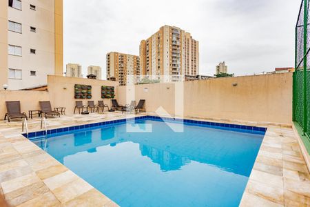 Apartamento à venda com 70m², 3 quartos e 2 vagasÁrea comum - Piscina