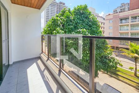 Varanda  de apartamento para alugar com 3 quartos, 127m² em Balneario Guarujá, Guarujá