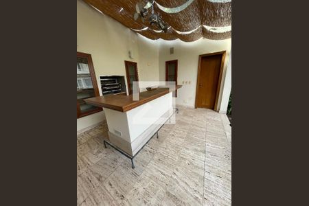 Casa à venda com 400m², 4 quartos e 5 vagasChurrasqueira