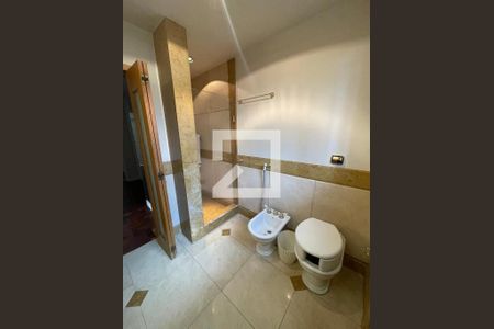 Casa à venda com 400m², 4 quartos e 5 vagasbanheiro suíte master