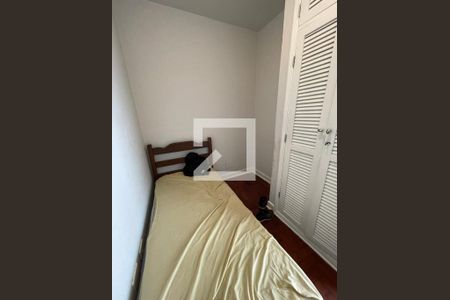 Casa à venda com 400m², 4 quartos e 5 vagasQuarto de Serviço