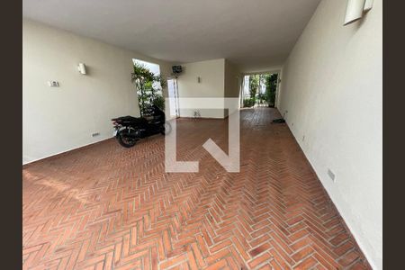 Casa à venda com 400m², 4 quartos e 5 vagasGaragem 1