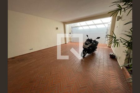 Casa à venda com 400m², 4 quartos e 5 vagasGaragem 1