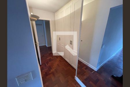Casa à venda com 400m², 4 quartos e 5 vagasCloset da suíte master