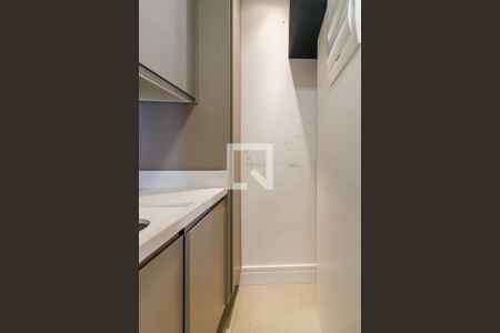 Apartamento à venda com 350m², 3 quartos e 3 vagas Apartamento à venda com 350m², 3 quartos e 3 vagasÁrea de Serviço