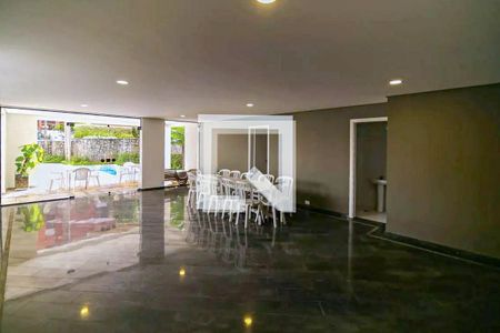 Apartamento à venda com 350m², 3 quartos e 3 vagas Apartamento à venda com 350m², 3 quartos e 3 vagasÁrea comum - Salão de festas