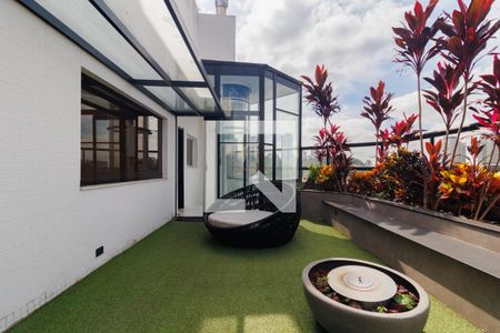 Apartamento à venda com 350m², 3 quartos e 3 vagas Apartamento à venda com 350m², 3 quartos e 3 vagasCobertura