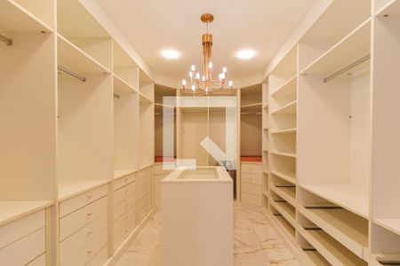 Apartamento à venda com 350m², 3 quartos e 3 vagas Apartamento à venda com 350m², 3 quartos e 3 vagasSuíte 1