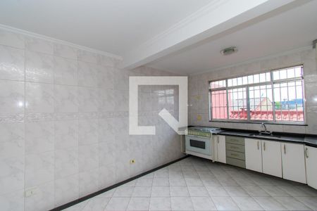 Casa à venda com 226m², 3 quartos e 2 vagas Casa à venda com 226m², 3 quartos e 2 vagasCozinha