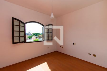 Casa à venda com 226m², 3 quartos e 2 vagas Casa à venda com 226m², 3 quartos e 2 vagasQuarto 3