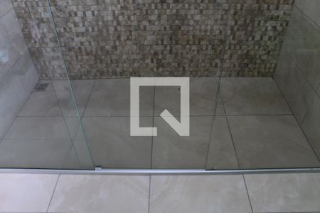 Casa à venda com 210m², 2 quartos e 2 vagas Casa à venda com 210m², 2 quartos e 2 vagasBanheiro
