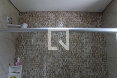 Casa à venda com 210m², 2 quartos e 2 vagas Casa à venda com 210m², 2 quartos e 2 vagasBanheiro