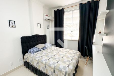 Quarto 01 de apartamento à venda com 1 quarto, 50m² em Copacabana, Rio de Janeiro