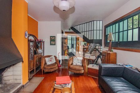 Sala de casa à venda com 3 quartos, 330m² em Bom Jesus, Porto Alegre