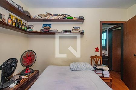 Quarto 1 de casa à venda com 3 quartos, 330m² em Bom Jesus, Porto Alegre