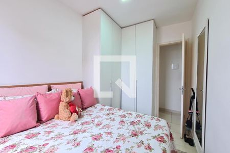 Quarto  de apartamento à venda com 1 quarto, 35m² em Cascadura, Rio de Janeiro