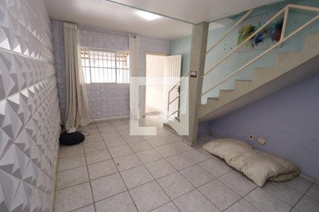 Sala de casa para alugar com 2 quartos, 72m² em Samambaia Norte (samambaia), Brasília