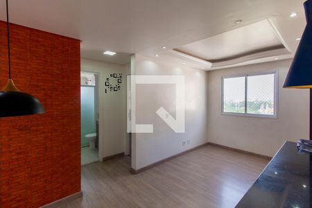 Sala de apartamento para alugar com 2 quartos, 45m² em Quinta da Paineira, São Paulo