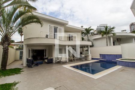 Casa de condomínio à venda com 435m², 5 quartos e 4 vagasPiscina