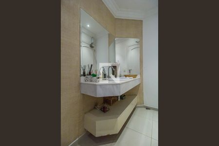 Casa de condomínio à venda com 435m², 5 quartos e 4 vagasLavabo